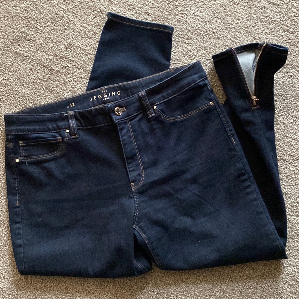 White House Black Market Jeggings Crop 12